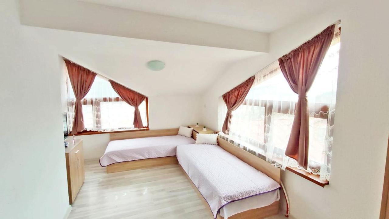 Къща За Гости Орфей Smolyan Luaran gambar