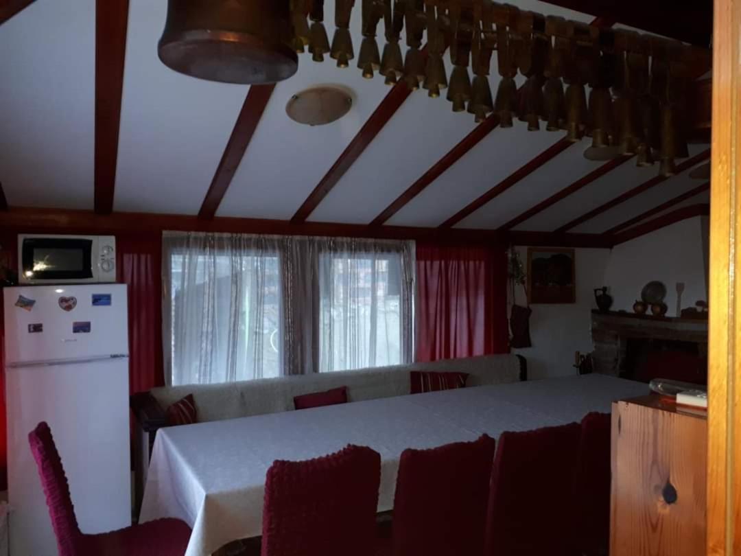 Къща За Гости Орфей Smolyan Luaran gambar
