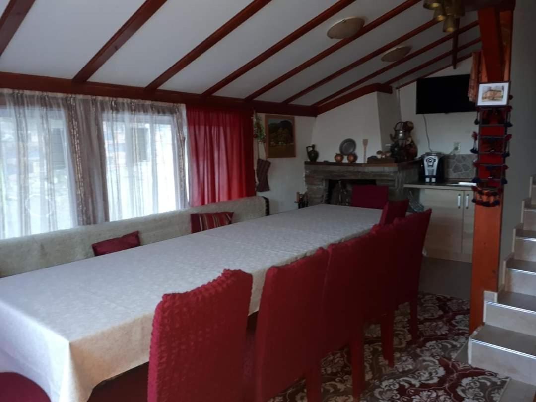 Къща За Гости Орфей Smolyan Luaran gambar