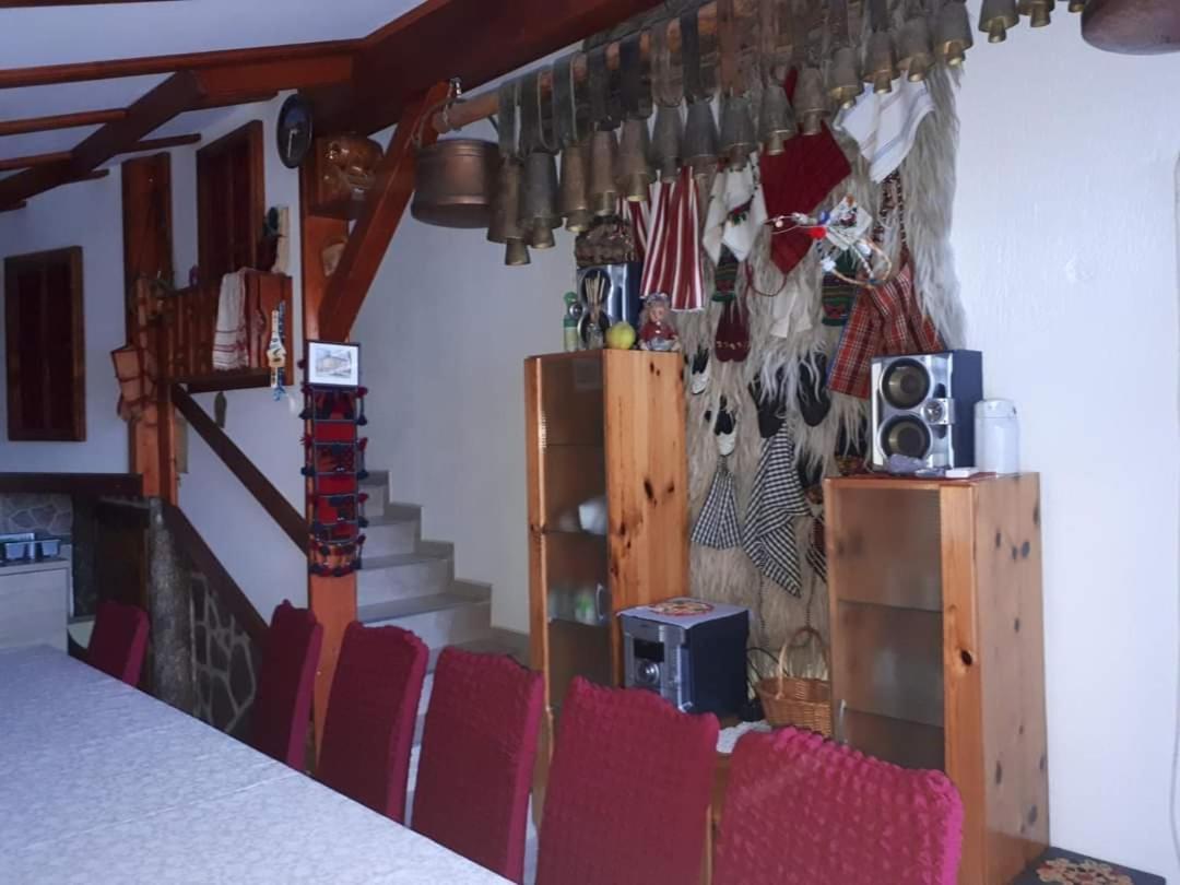 Къща За Гости Орфей Smolyan Luaran gambar
